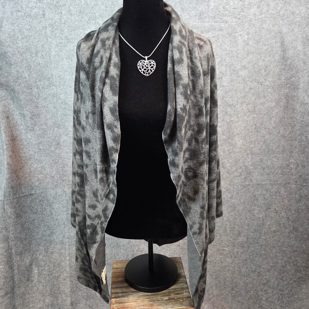 Mystree Grey Leopard Print Poncho Shawl Multi-Way Wrap 73x53